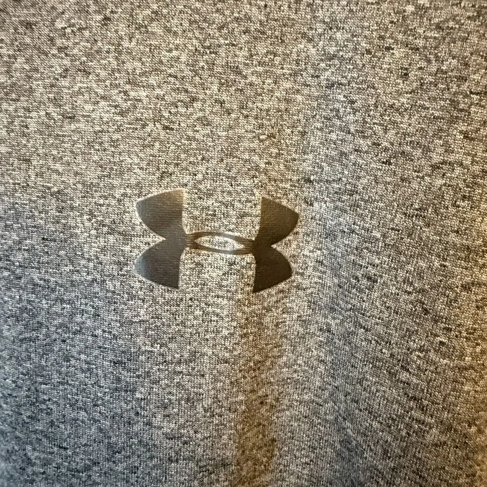 Under Armour Heatgear Men's 2XL Gray Quarter zip